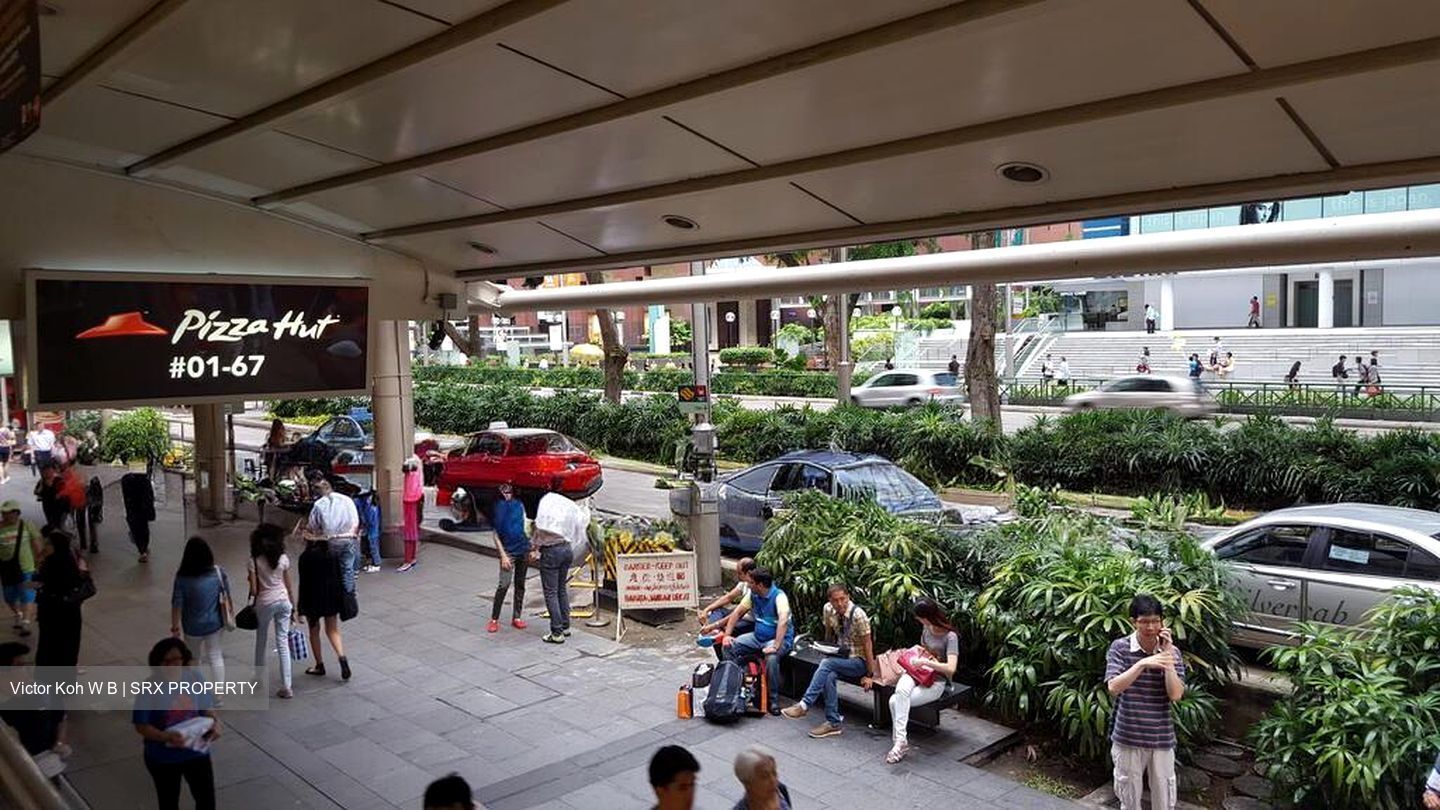 Lucky Plaza (D9), Retail #504182771